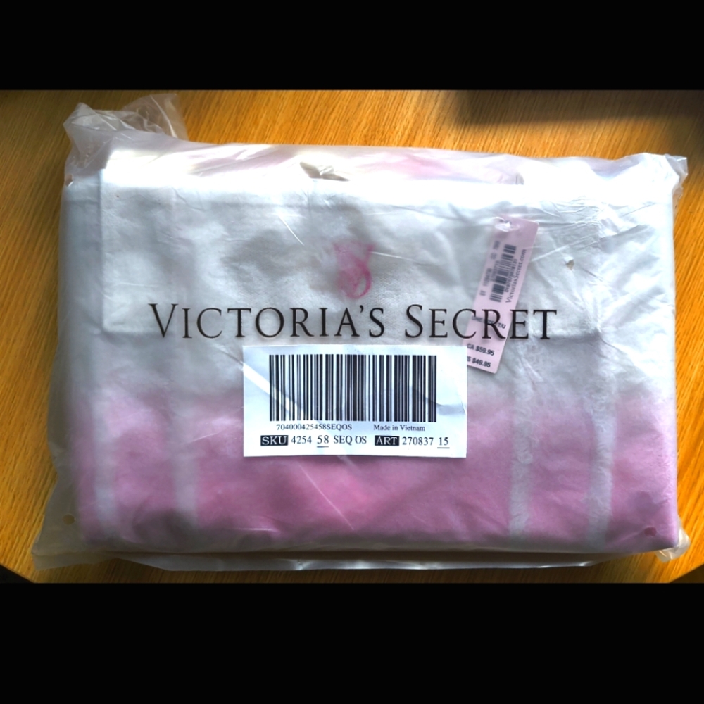 NWT VICTORIA'S SECRET 2025  Ombré  PINK/ White Canvas Travel  BEACH TOTE